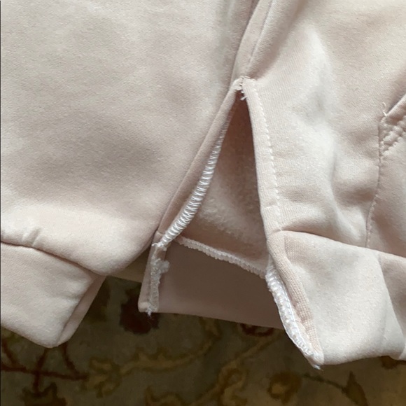 Sweatshirt - Picture 2 of 4